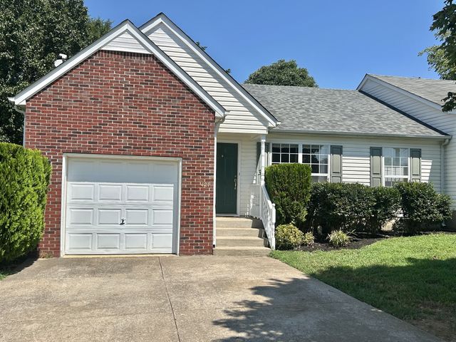 421 Keswick Ct, Smyrna, TN 37167