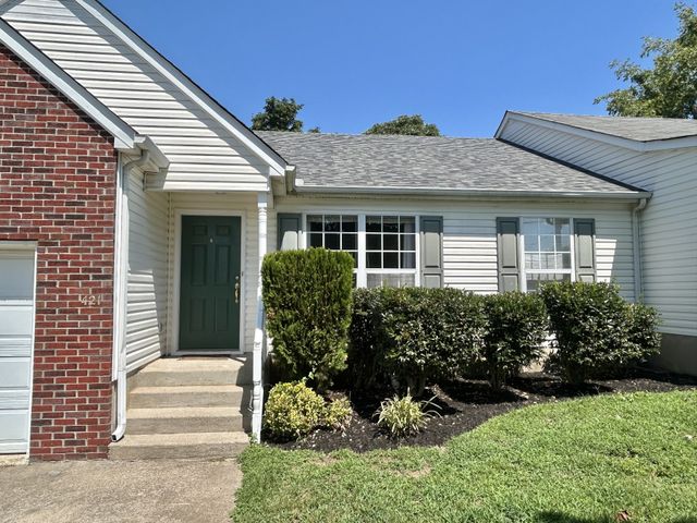 421 Keswick Ct, Smyrna, TN 37167