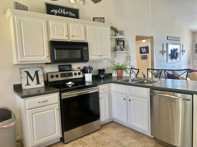 421 Keswick Ct, Smyrna, TN 37167