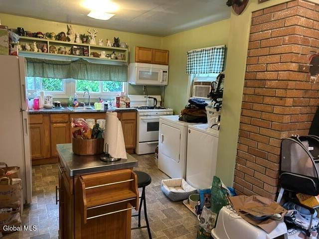 89 Park Street, Gloversville, NY 12078