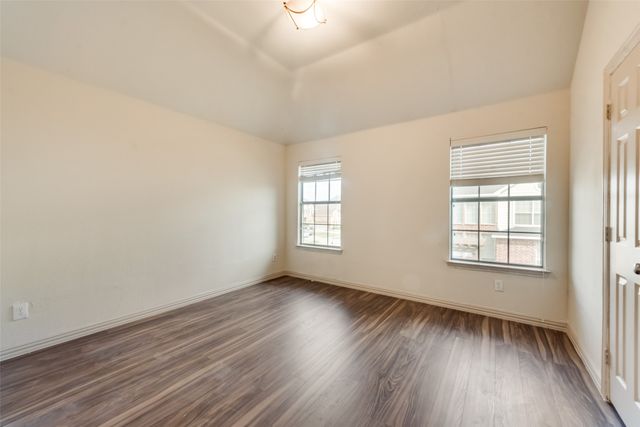 701 Player Avenue, Mansfield, TX 76063