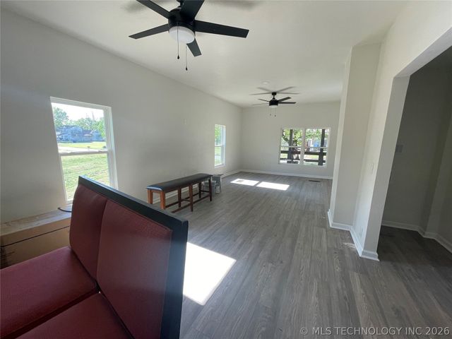 321 W Adams Avenue, Mcalester, OK 74501