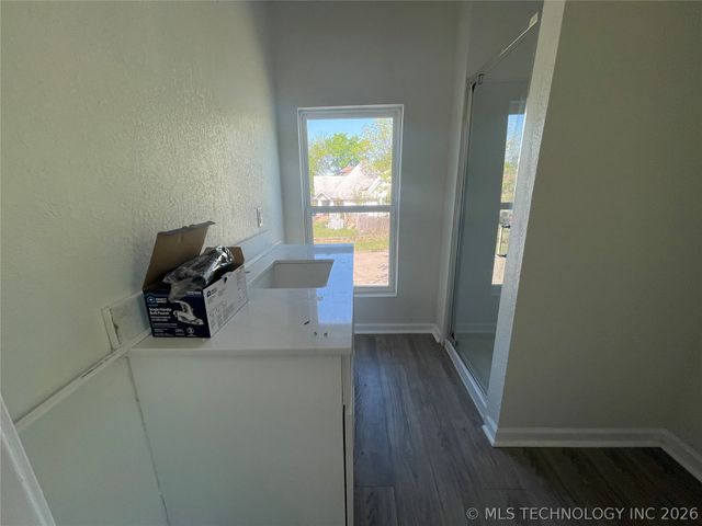 321 W Adams Avenue, Mcalester, OK 74501