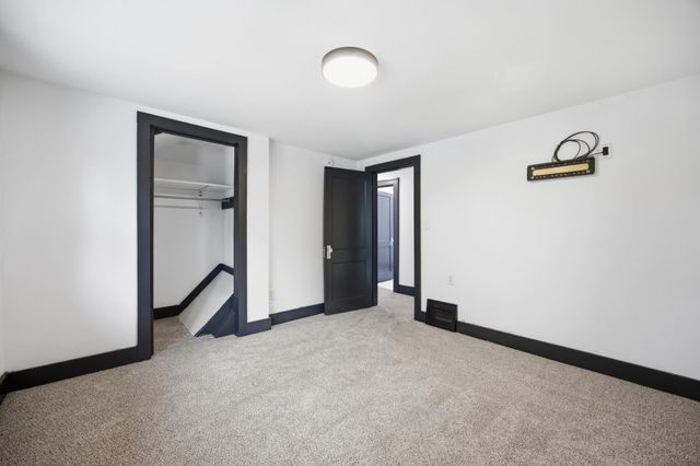 1124 University Drive S, Fargo, ND 58103