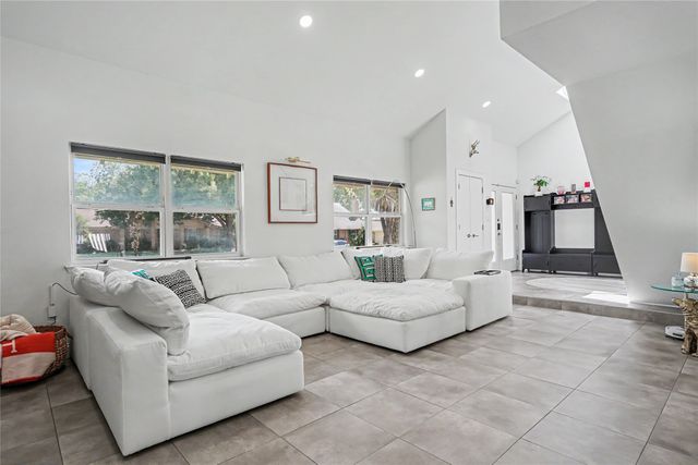 1605 Blake Drive, Richardson, TX 75081
