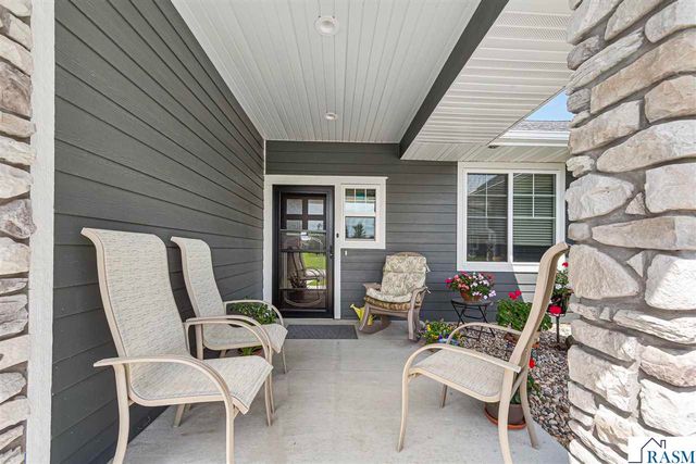 813 Tranquility Trail, Mankato, MN 56001