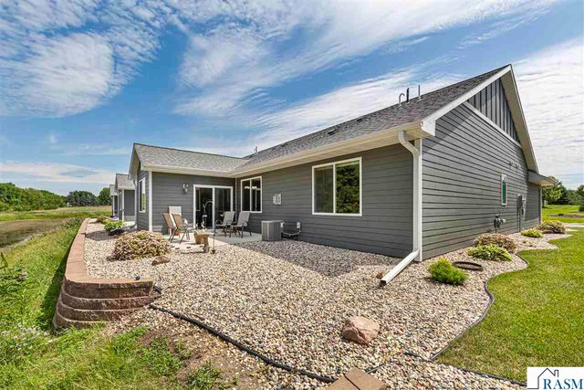 813 Tranquility Trail, Mankato, MN 56001