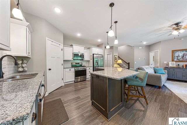 813 Tranquility Trail, Mankato, MN 56001