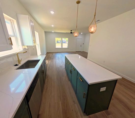 286 10th Street, Paris, TX 75460