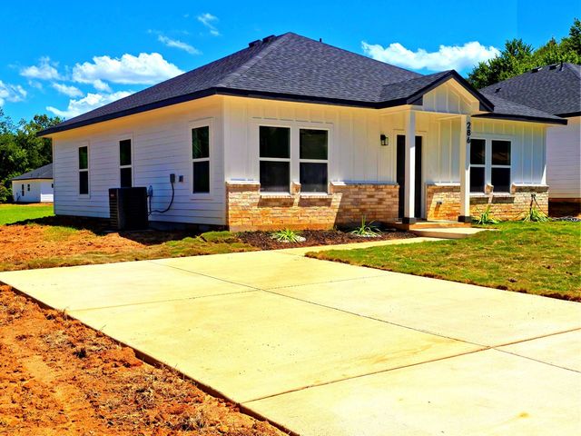 286 10th Street, Paris, TX 75460