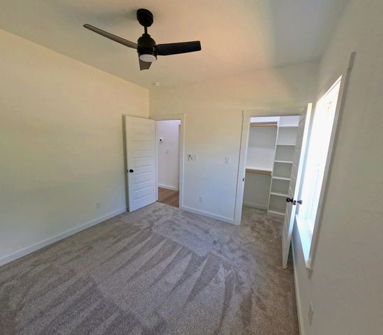 286 10th Street, Paris, TX 75460