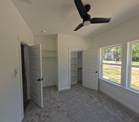 286 10th Street, Paris, TX 75460