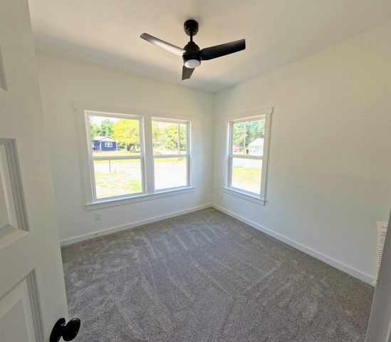 286 10th Street, Paris, TX 75460