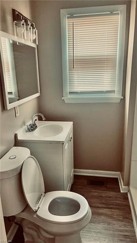 1221 West AVE, Hampton, VA 23669