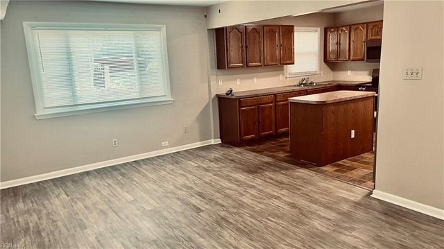 1221 West AVE, Hampton, VA 23669
