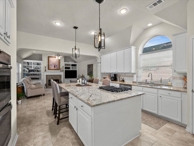 9414 Skipping Stone Lane, Houston, TX 77064