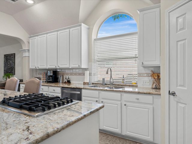 9414 Skipping Stone Lane, Houston, TX 77064
