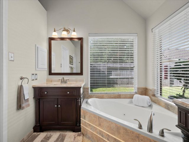 9414 Skipping Stone Lane, Houston, TX 77064