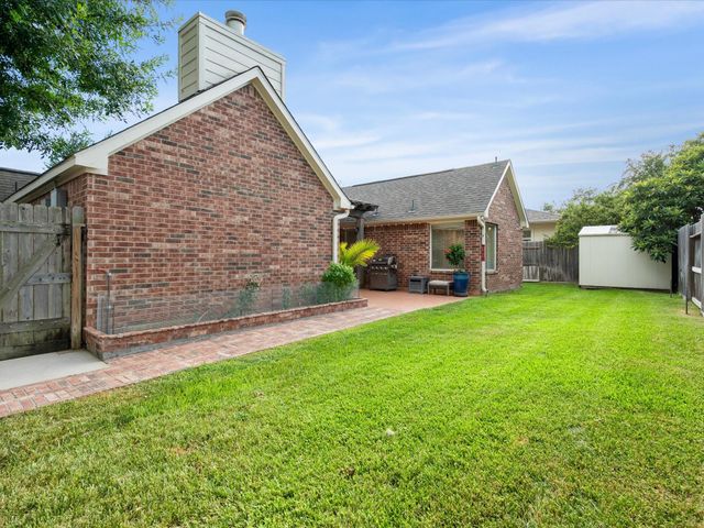 9414 Skipping Stone Lane, Houston, TX 77064
