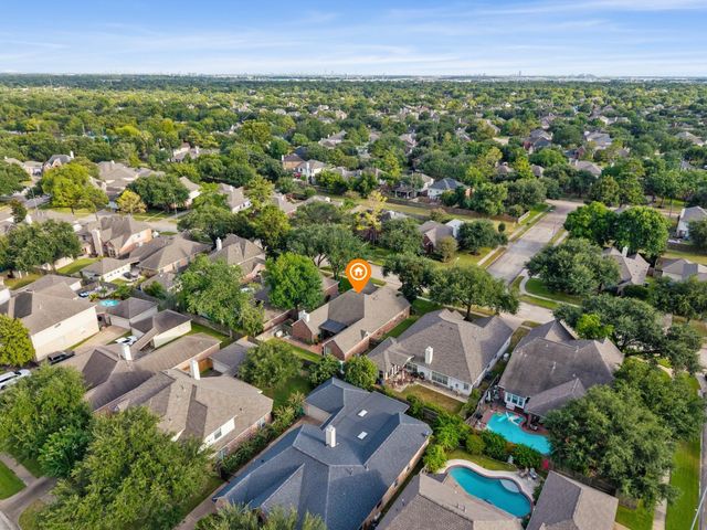 9414 Skipping Stone Lane, Houston, TX 77064