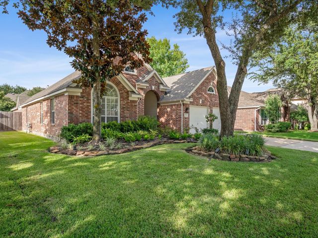 9414 Skipping Stone Lane, Houston, TX 77064