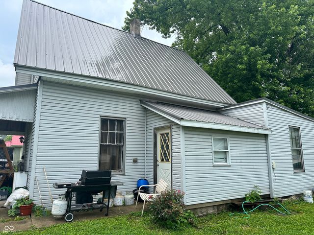 9 E Liberty Street, Greencastle, IN 46135