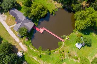 714 Shawnee, Conroe, TX 77316
