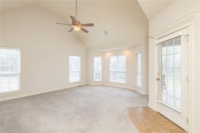 2865 N Dorchester Drive, Fayetteville, AR 72703