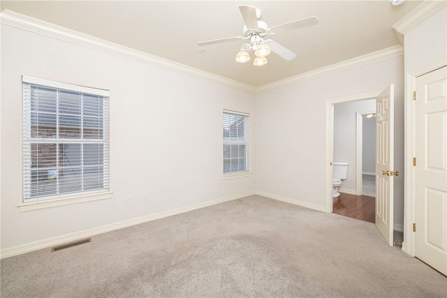 2865 N Dorchester Drive, Fayetteville, AR 72703