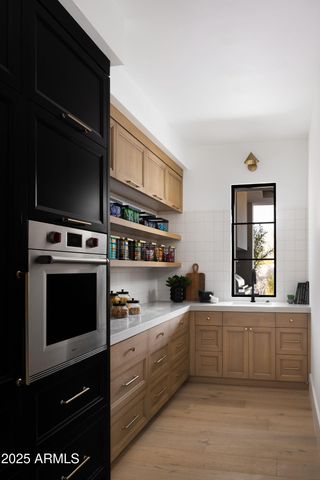 6512 E HUMMINGBIRD Lane, Paradise Valley, AZ 85253