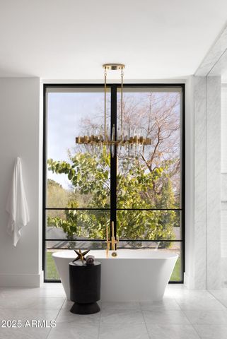 6512 E HUMMINGBIRD Lane, Paradise Valley, AZ 85253