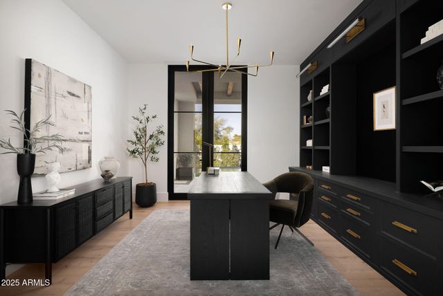 6512 E HUMMINGBIRD Lane, Paradise Valley, AZ 85253