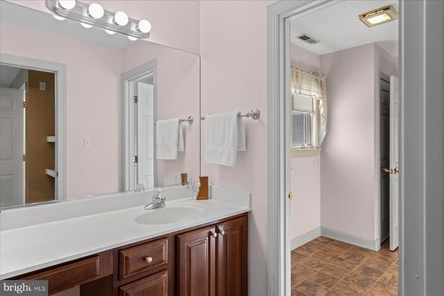 6050 GLOUCESTER CT, Salisbury, MD 21801