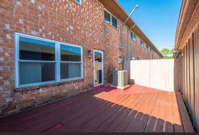 11623 Sabo Road, Houston, TX 77089