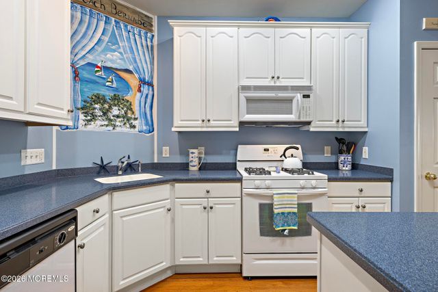 56 Ocean Breeze Court, Manahawkin, NJ 08050