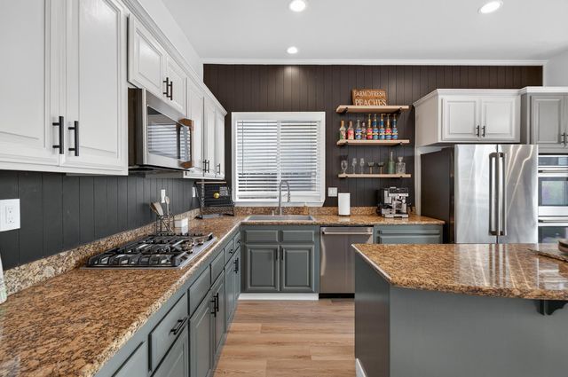 970 Monterey Way, Plumas Lake, CA 95961