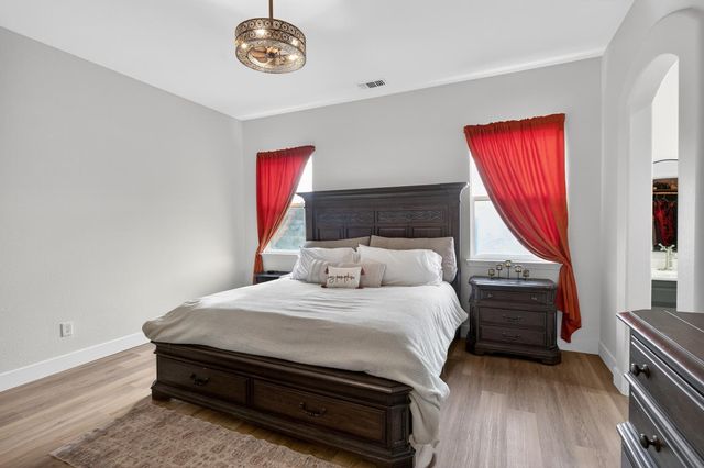 970 Monterey Way, Plumas Lake, CA 95961