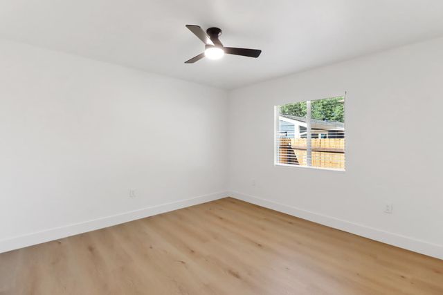 3765 Y St, Sacramento, CA 95817
