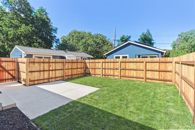 3765 Y St, Sacramento, CA 95817