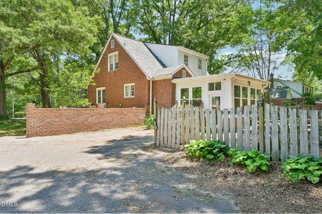 3016 Hope Valley Road, Durham, NC 27707