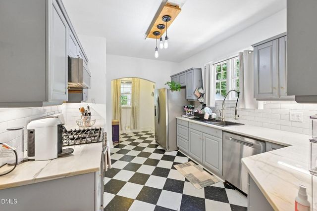 3016 Hope Valley Road, Durham, NC 27707