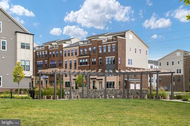 2613 RIVER BIRCH ROAD, Herndon, VA 20171