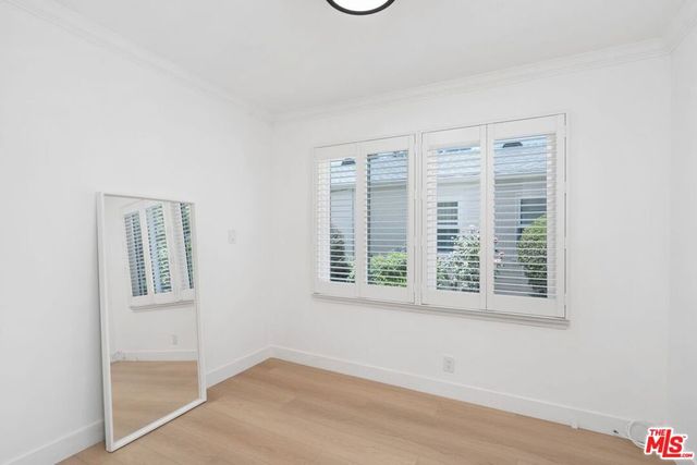 14348 Collins Street, Sherman Oaks, CA 91401