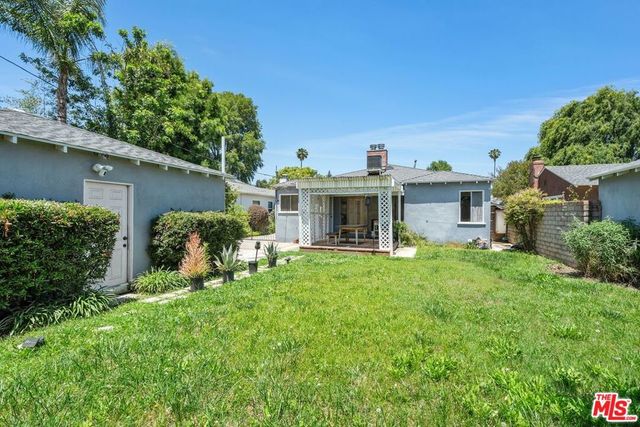 14348 Collins Street, Sherman Oaks, CA 91401