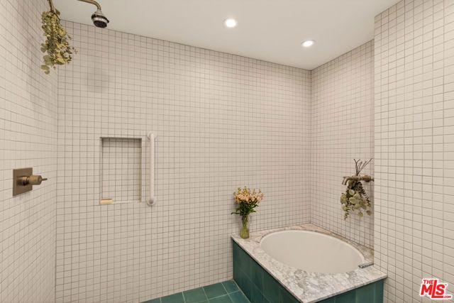 5337 Shenandoah Avenue, Los Angeles, CA 90056