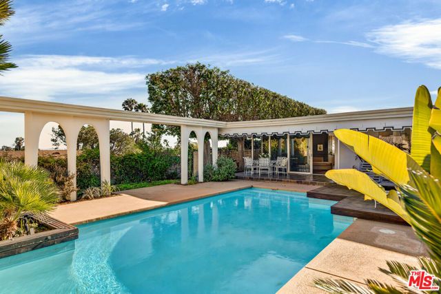5337 Shenandoah Avenue, Los Angeles, CA 90056