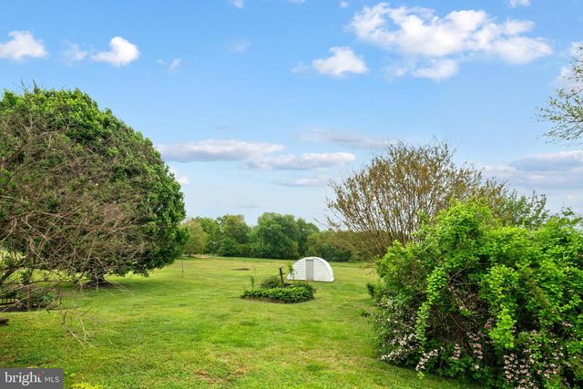 557 MEDIA RD, Oxford, PA 19363