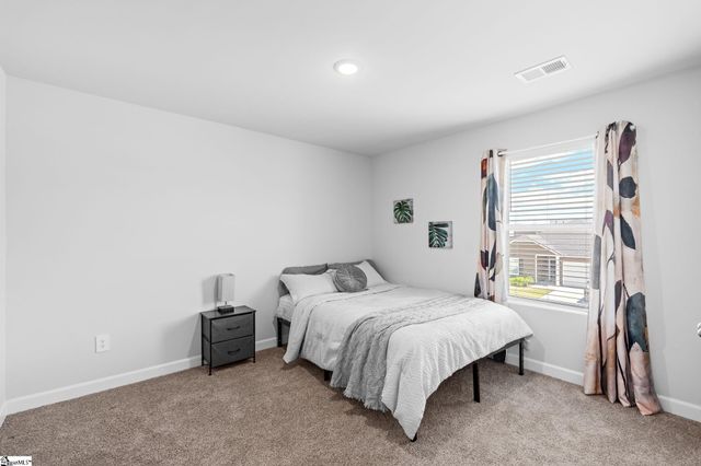 227 Addysons Way, Fountain Inn, SC 29644