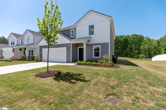 227 Addysons Way, Fountain Inn, SC 29644