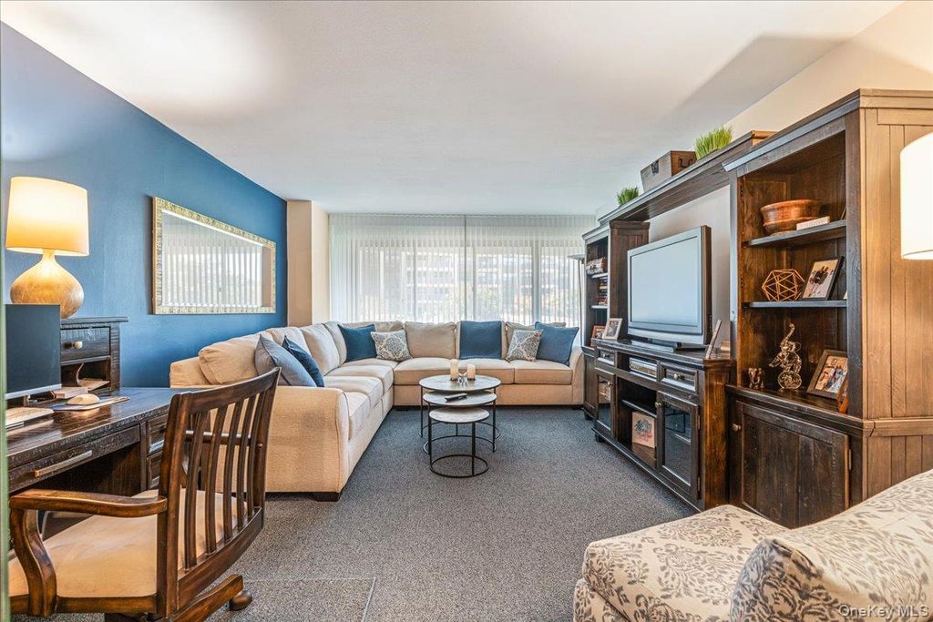 18-15 215 STREET 1G, Bayside, NY 11360